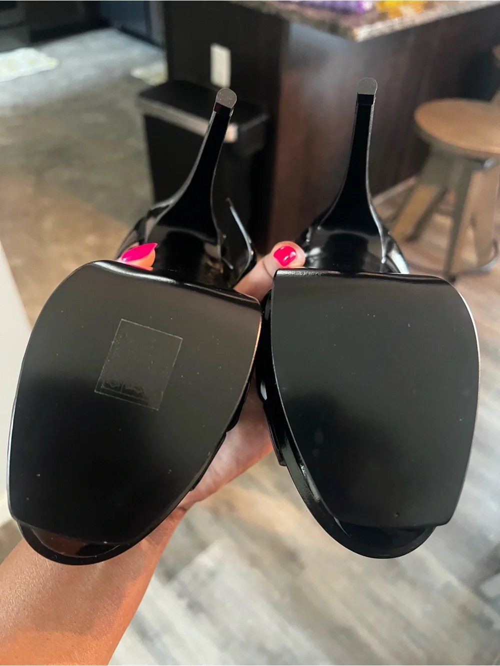Saint Laurent glossy black